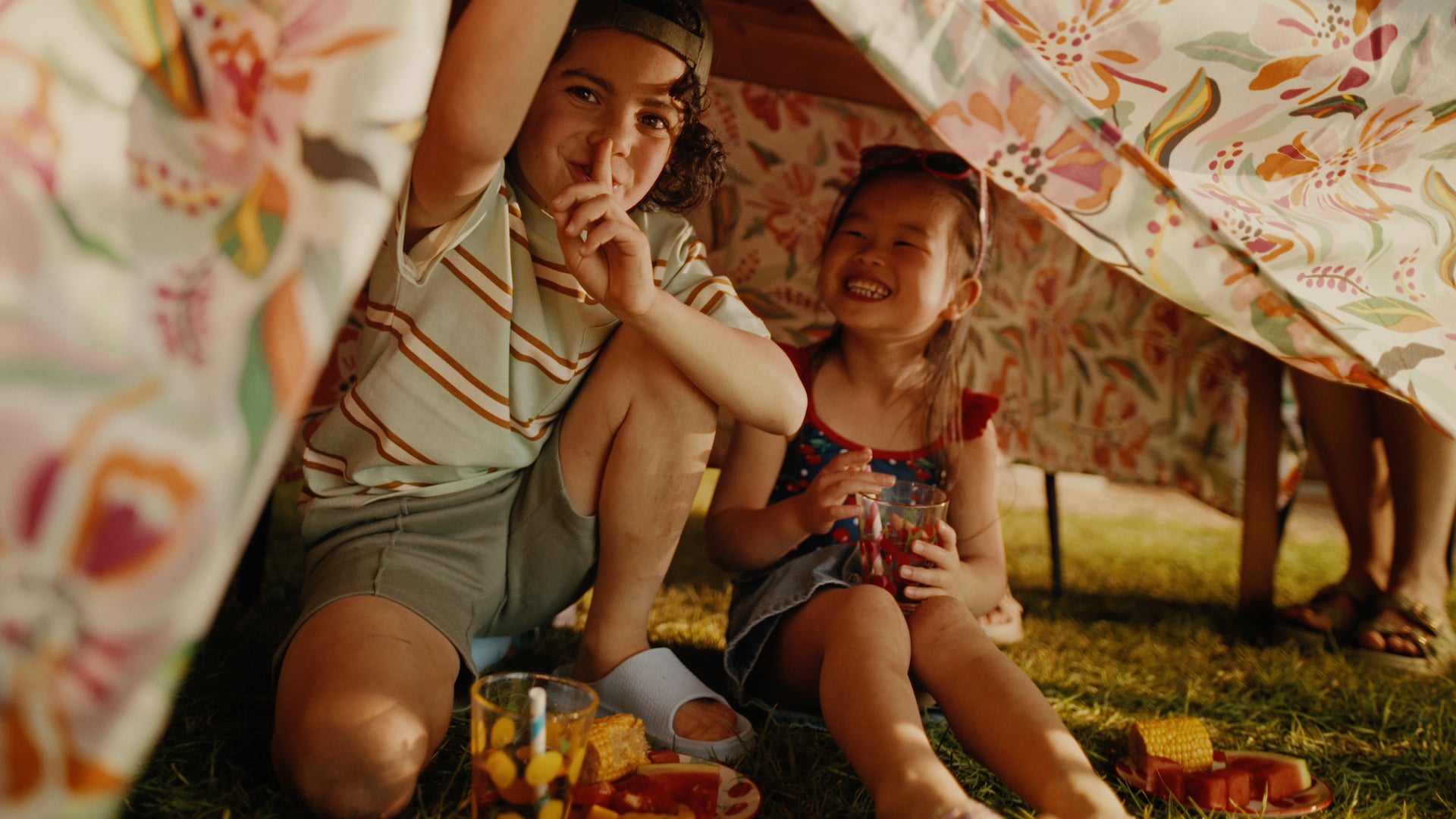 Action Summer – Eating Outside